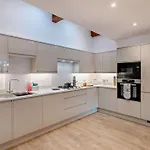 3 Bed In York Oc-93898 Holiday home