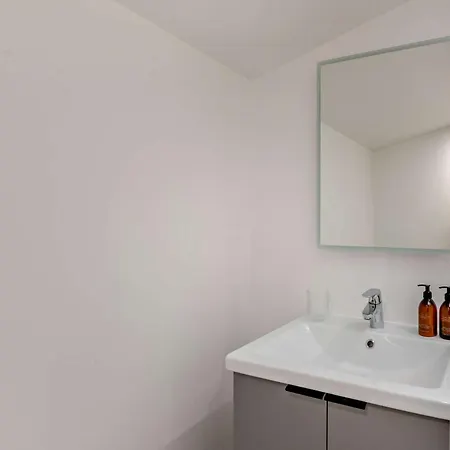 3 Bed In 93898 Tollerton (Yorkshire)