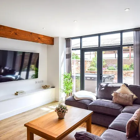 度假居 3 Bed In 93898 Tollerton (Yorkshire)