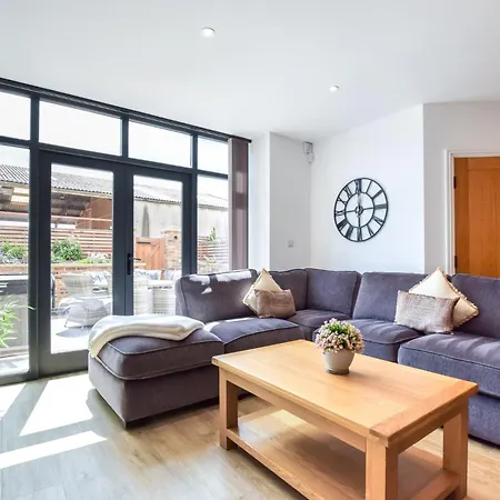 3 Bed In 93898 펜션 *